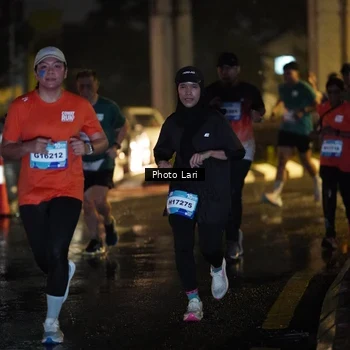 Runner Photo 7648992