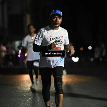 Runner Photo 7649006