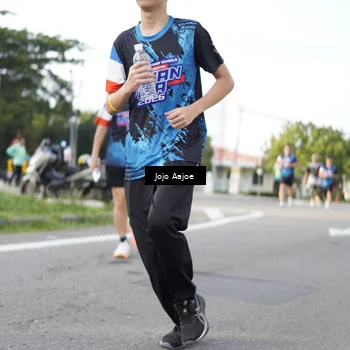 Runner Photo 7649028