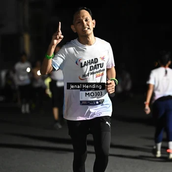 Runner Photo 7649032