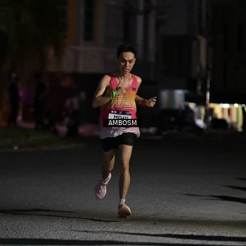 Runner Photo 7649033