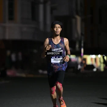Runner Photo 7649040