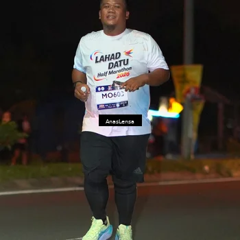 Runner Photo 7649050