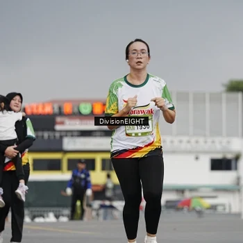 Runner Photo 7649059