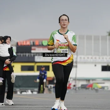 Runner Photo 7649076