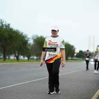 Runner Photo 7649084