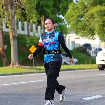 Runner Photo 7649129