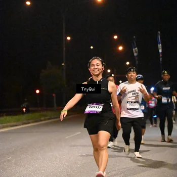 Runner Photo 7649134