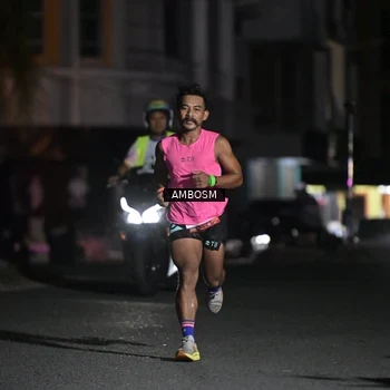 Runner Photo 7649140