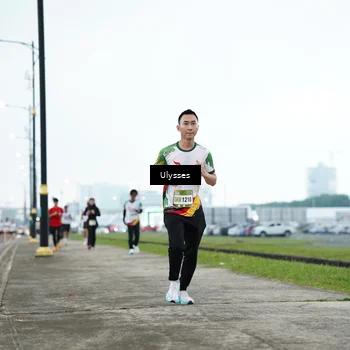 Runner Photo 7649146