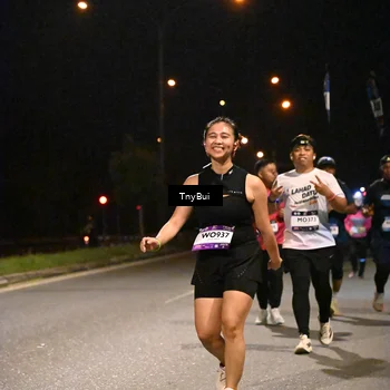 Runner Photo 7649148