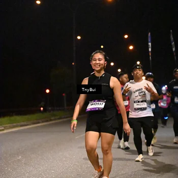 Runner Photo 7649149