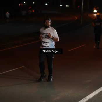 Runner Photo 7649185