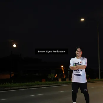 Runner Photo 7649190