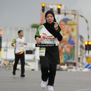 Runner Photo 7649191