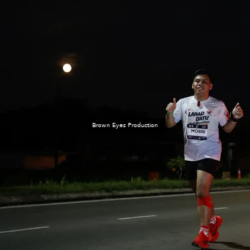 Runner Photo 7649198
