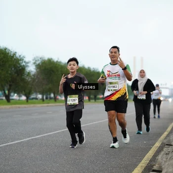 Runner Photo 7649219