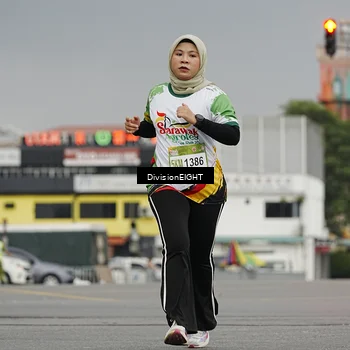 Runner Photo 7649220