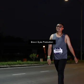 Runner Photo 7649223