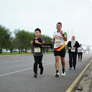 Runner Photo 7649231