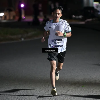 Runner Photo 7649243