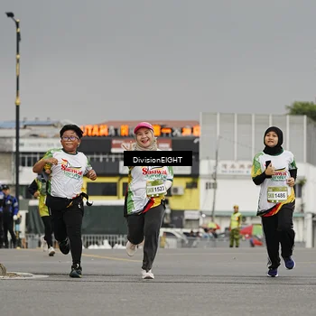 Runner Photo 7649291