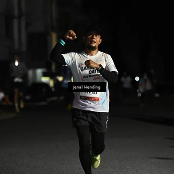 Runner Photo 7649319