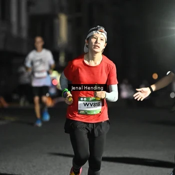Runner Photo 7649330