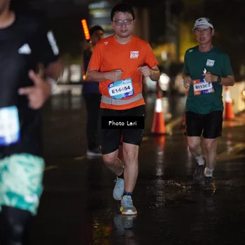 Runner Photo 7649332