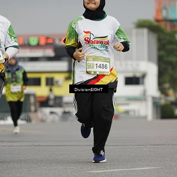 Runner Photo 7649346