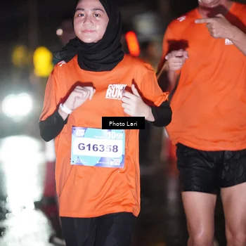 Runner Photo 7649391