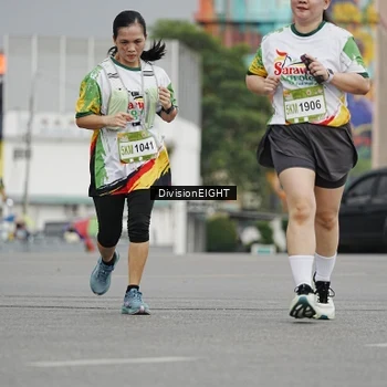 Runner Photo 7649392