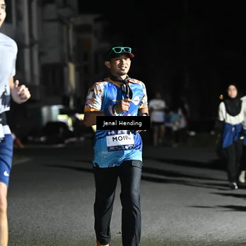 Runner Photo 7649398
