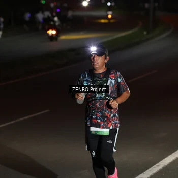 Runner Photo 7649404