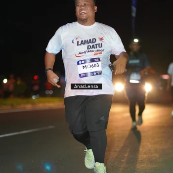 Runner Photo 7649406
