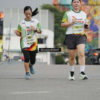 Runner Photo 7649409