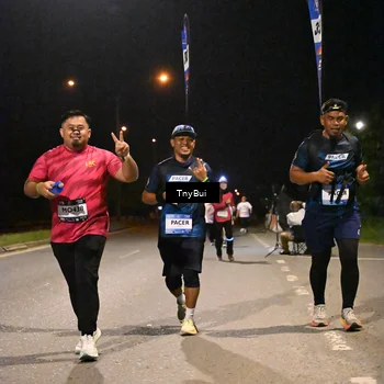 Runner Photo 7649434