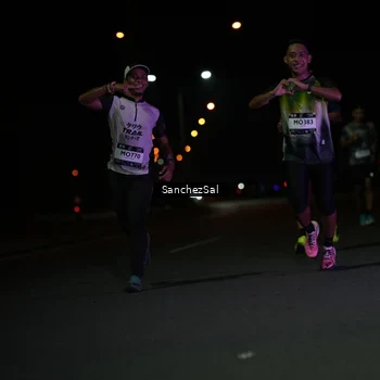 Runner Photo 7649450