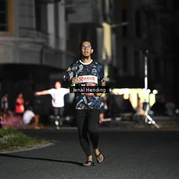 Runner Photo 7649489