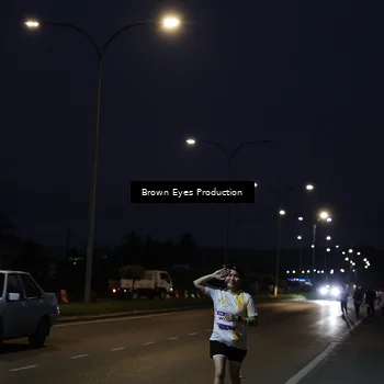 Runner Photo 7649500