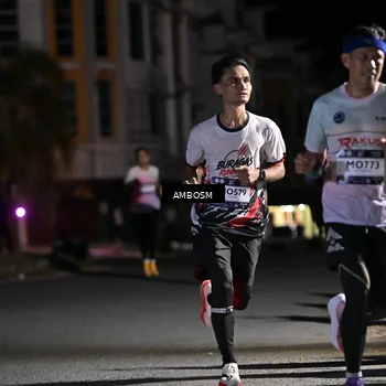 Runner Photo 7649517