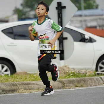 Runner Photo 7649518