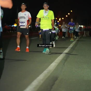Runner Photo 7649526