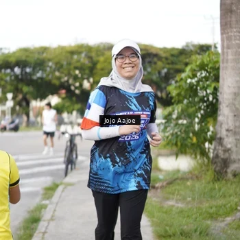Runner Photo 7649575