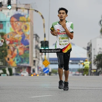 Runner Photo 7649601