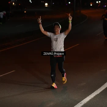 Runner Photo 7649606