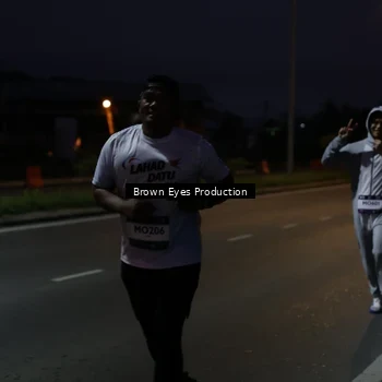 Runner Photo 7649621