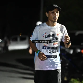 Runner Photo 7649622