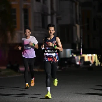 Runner Photo 7649637