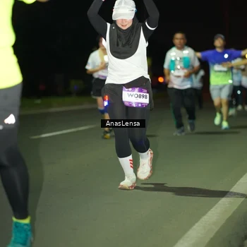 Runner Photo 7649648